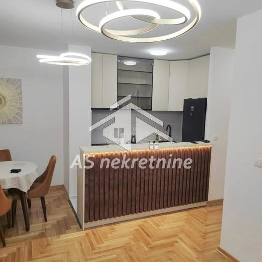 Stan Izdavanje Beograd Banjica 79 m2