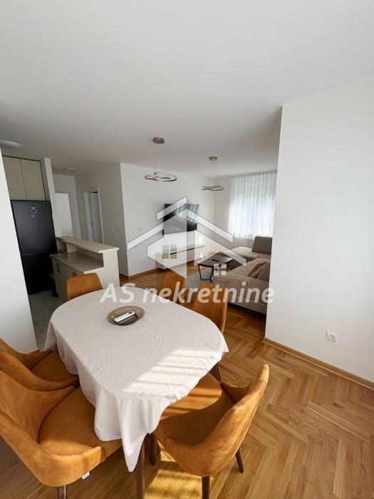 Stan Izdavanje Beograd Banjica 79 m2