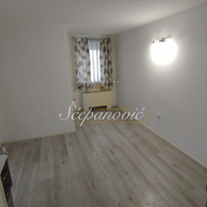 Kuća na prodaju, Veternik, Novi Sad, 795m², 1.050.000 €