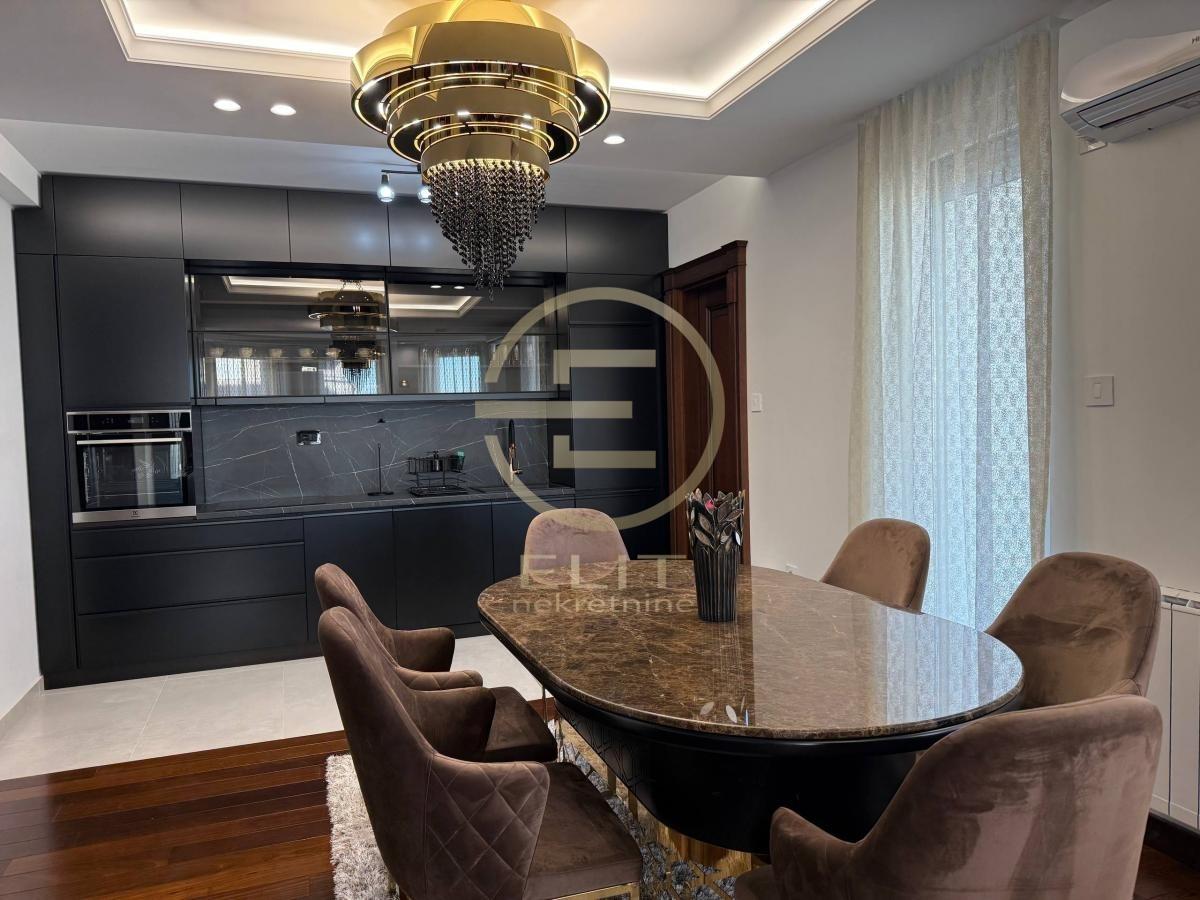 prodaja-lokala-PchuYjxpWV Četvorosoban stan za izdavanje, Socijalno, Novi Sad, 116m², 2.000 €/mes