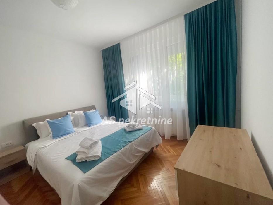 Stan Izdavanje Beograd Balkanska 60 m2