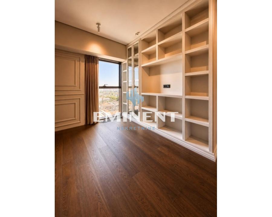 prodaja-lokala-TL6OzhUmgD Trosoban stan na prodaju, Blok 65, Beograd, 105m², 569.000 €