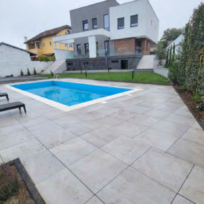 Kuća Prodaja Novi Sad  349 m2