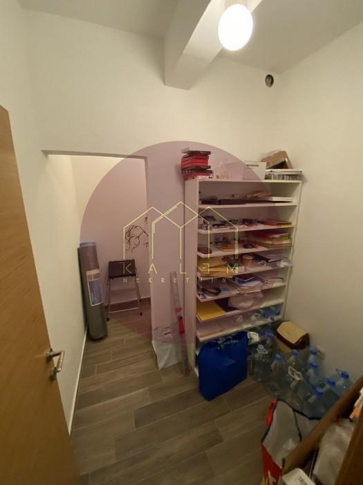 Trosoban stan na prodaju, Zaplanjska, Beograd, 125m², 310.000 €