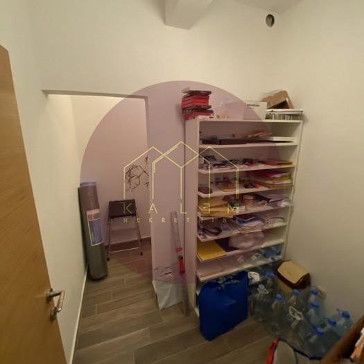 Trosoban stan na prodaju, Zaplanjska, Beograd, 125m², 310.000 €