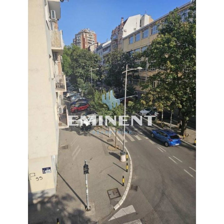 Dvosoban stan za izdavanje, Kalenić Pijaca, Beograd, 60m², 850 €/mes