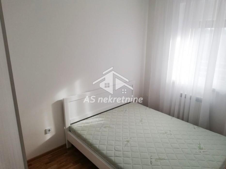 Stan Izdavanje Beograd Hala Pionir 49 m2