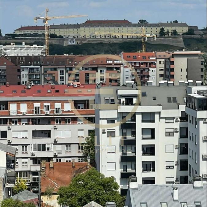 Dvosoban stan za izdavanje, Centar, Novi Sad, 40m², 900 €/mes