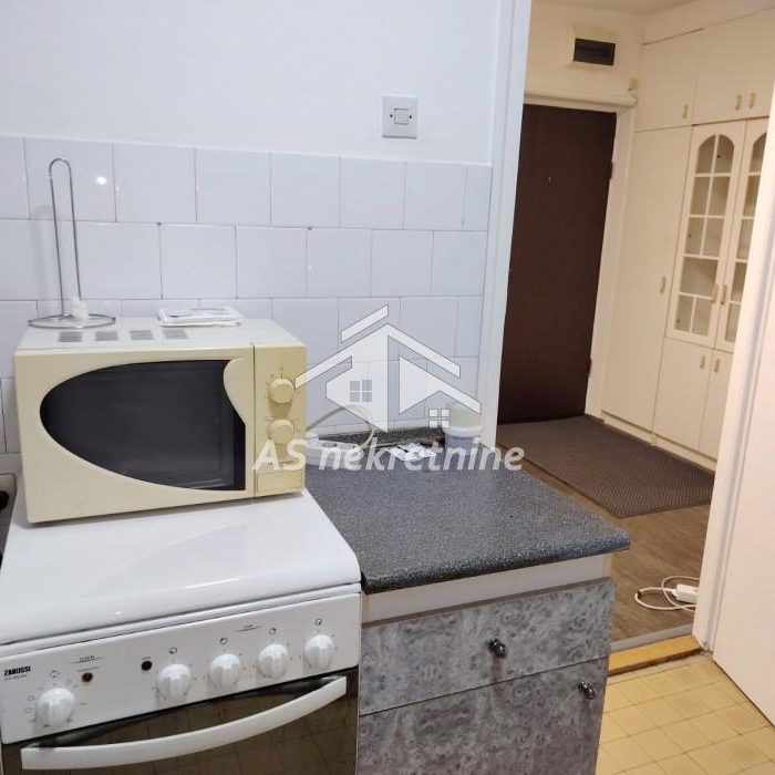 Lokal za izdavanje, 27. Marta, Beograd, 80m², 1.200 €/mes