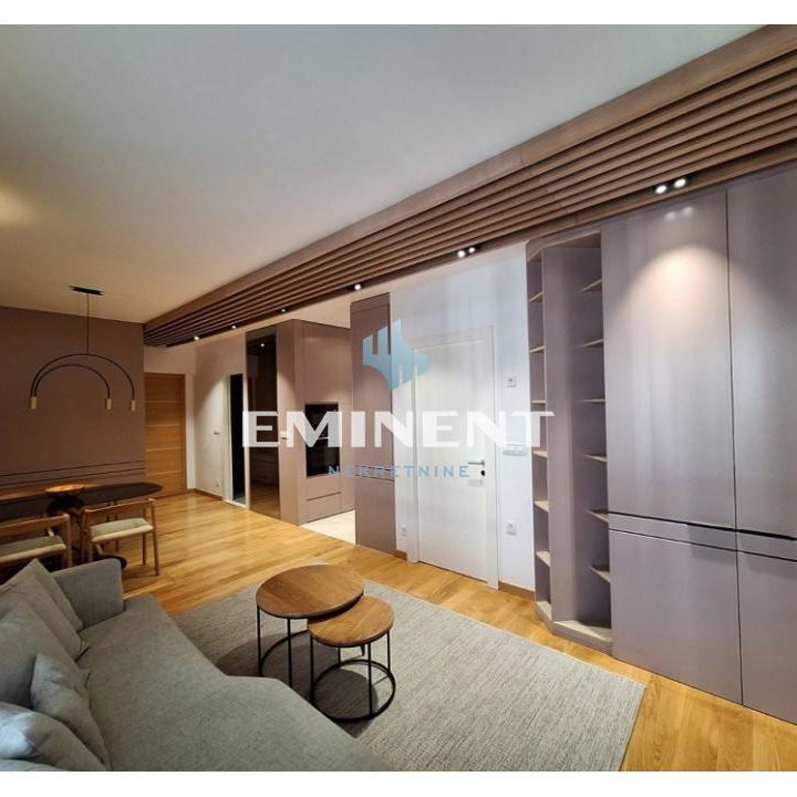 Stan Prodaja Beograd Blok 65 75 m2