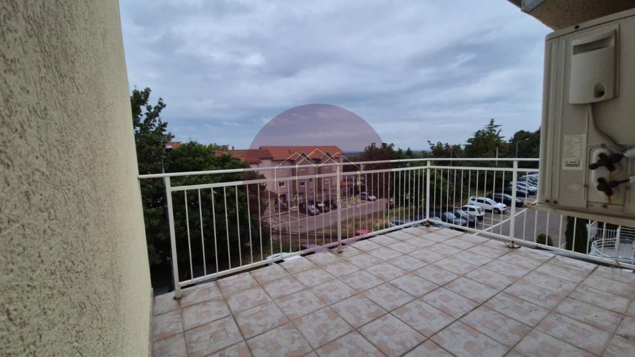 prodaja-lokala-beograd-0ryadfXudQ Trosoban stan za izdavanje, Višnjička Banja, Beograd, 56m², 450 €/mes