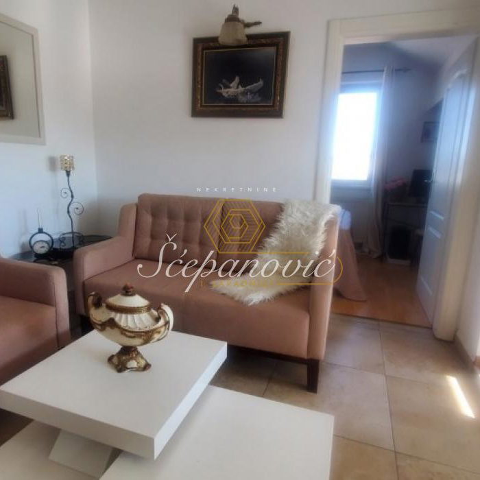 Trosoban stan na prodaju, Futoška, Novi Sad, 52m², 121.500 €