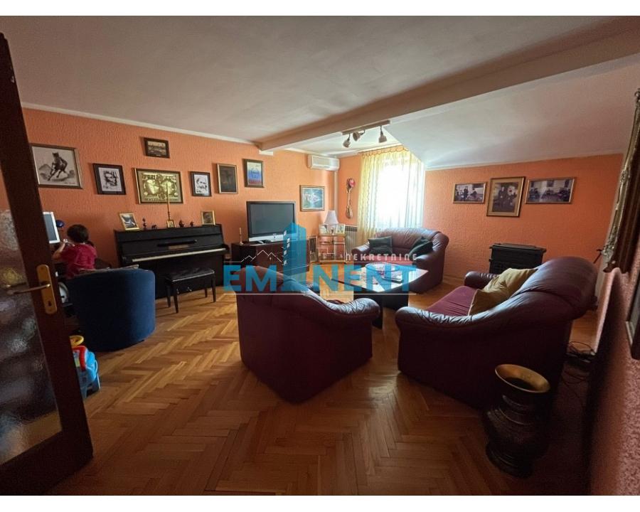 Kuća Prodaja Beograd Kuća Prodaja Beograd Voždovačka Crkva 600 m2