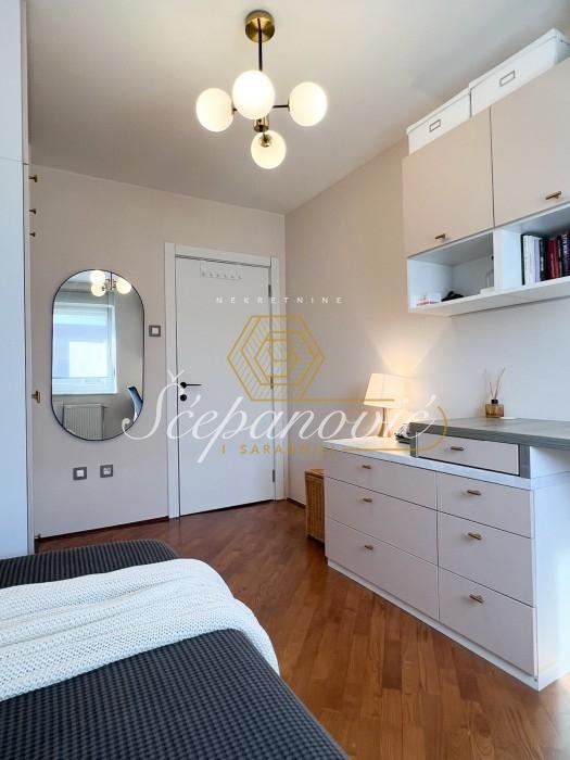 prodaja-lokala-beograd-5dQUmPNoog Stan Prodaja Novi Sad Cara Dušana 102 m2
