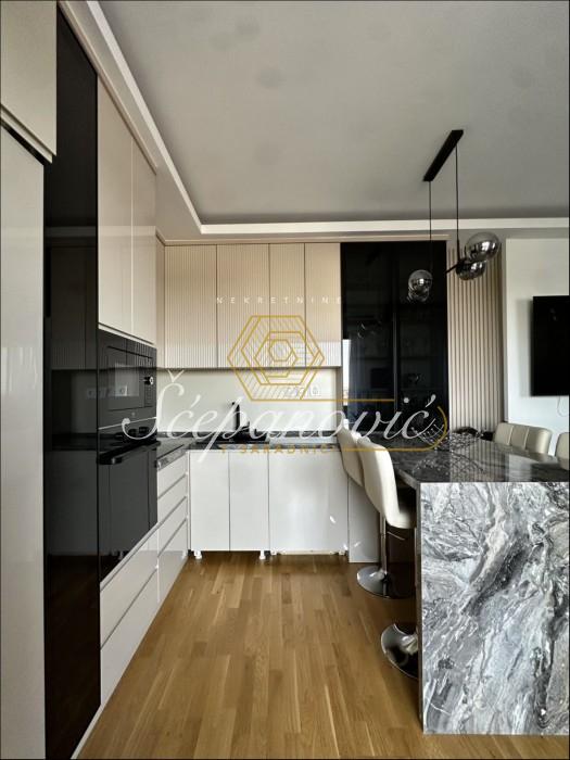 Stan Prodaja Novi Sad  127 m2