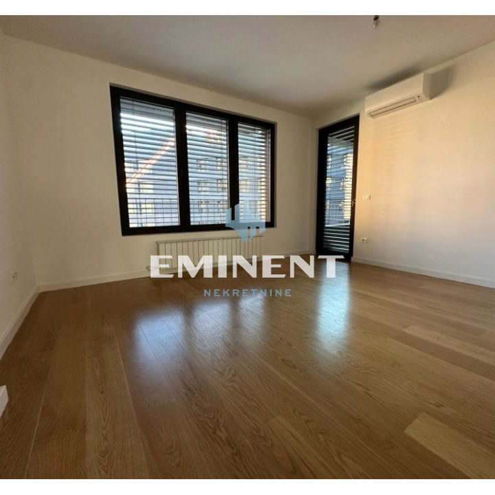 Lokal Izdavanje Beograd Dorćol 123 m2
