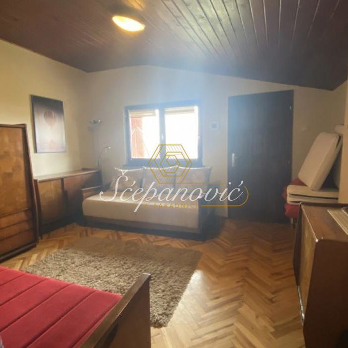 Kuća na prodaju, Čerević, Beočin, 102m², 265.000 €