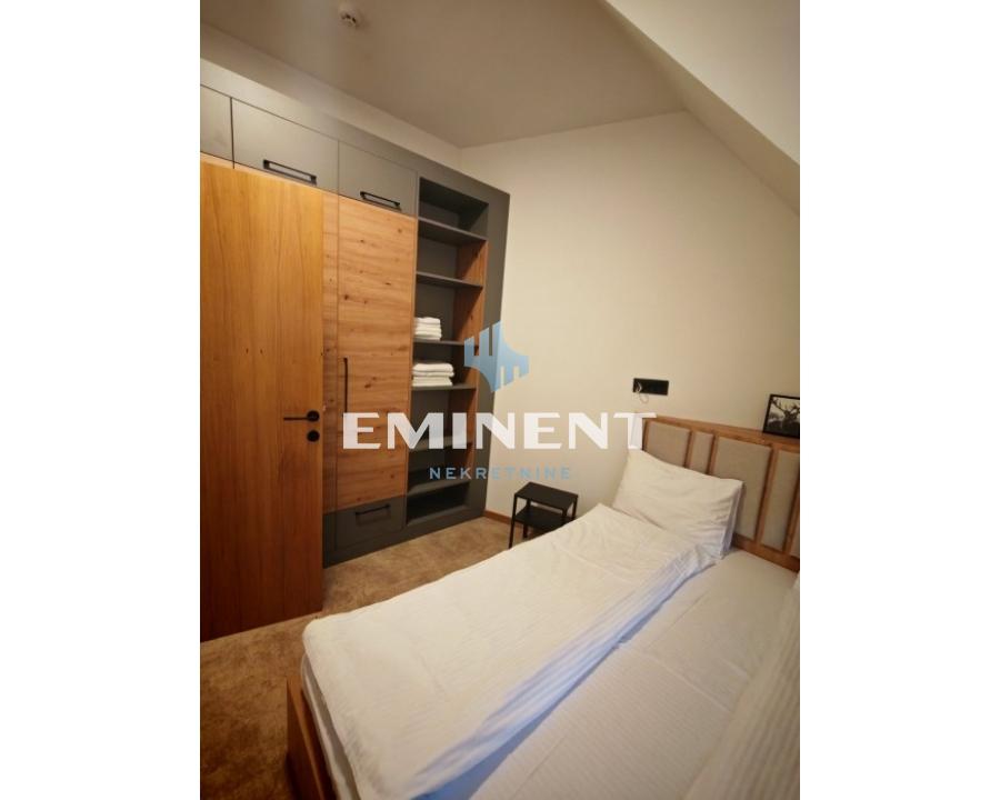 prodaja-lokala-beograd-9KNfqAfpHq Višesoban stan na prodaju, Centar, Kopaonik, 221m², 960.000 €