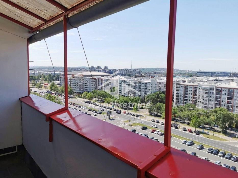 Stan Izdavanje Beograd  81 m2