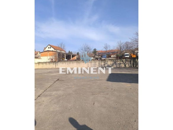 Lokal Izdavanje Beograd Jajinci 360 m2