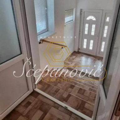Kuća na prodaju, Centar, Mali Iđoš, 169m², 159.500 €