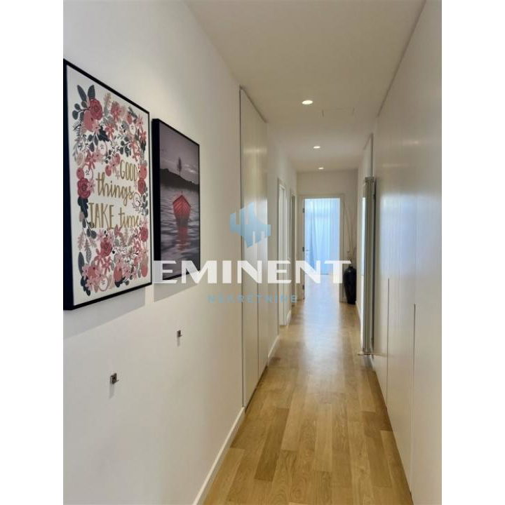Trosoban stan za izdavanje, Blok 65, Beograd, 205m², 3.600 €/mes
