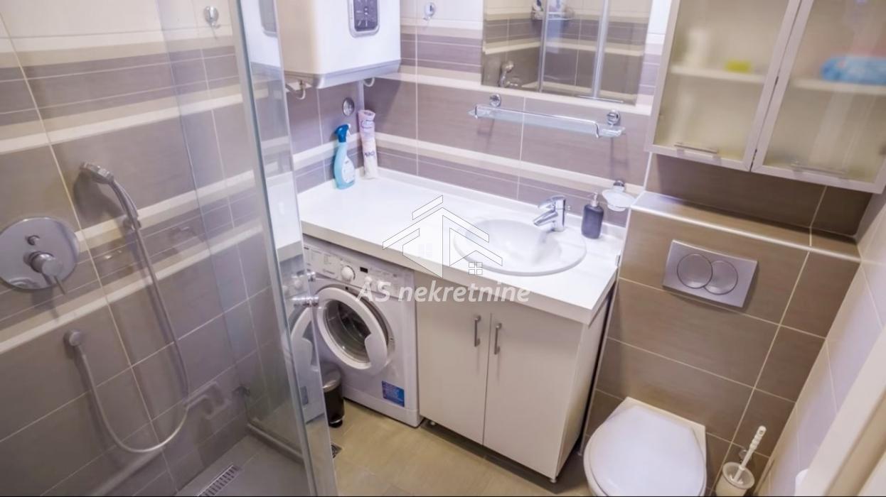 prodaja-lokala-beograd-D7I65QPG73 Dvosoban stan na prodaju, Skadarlija, Beograd, 62m², 295.000 €