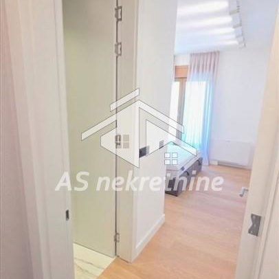 Stan Izdavanje Beograd Centar (Savski Venac) 66 m2