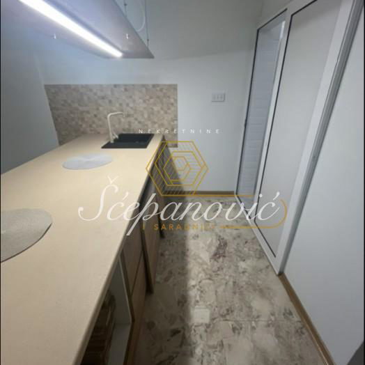 Stan Prodaja Novi Sad  37 m2
