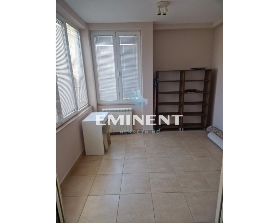Četvorosoban stan za izdavanje, Voždovačka Crkva, Beograd, 120m², 1.650 €/mes