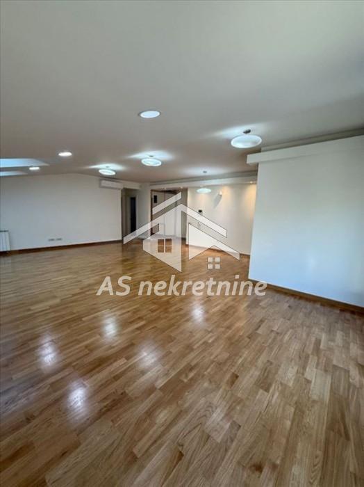 Stan Izdavanje Beograd Stan Izdavanje Beograd Senjak 130 m2