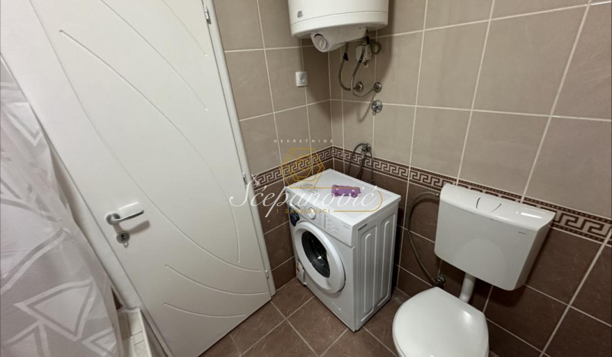 prodaja-lokala-beograd-JFJINCKpru Dvosoban stan na prodaju, Sajmište, Novi Sad, 36m², 129.000 €