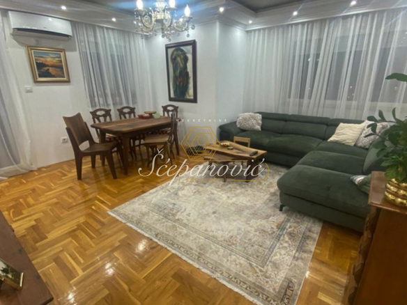 Stan Prodaja Novi Sad  73 m2