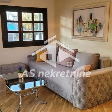 Stan Izdavanje Beograd Hram Svetog Save 94 m2