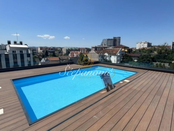 Kuća Prodaja Novi Sad  1076 m2