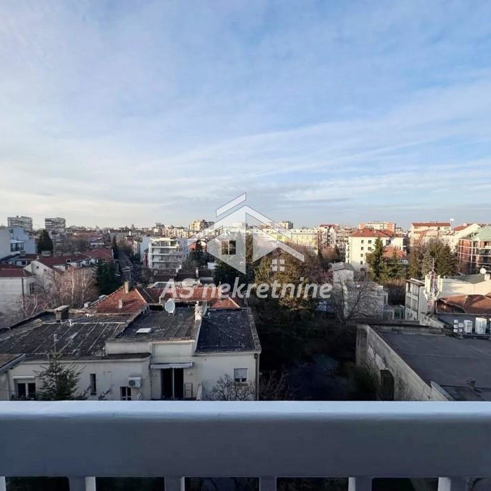 Trosoban stan za izdavanje, Čubura, Beograd, 87m², 1.400 €/mes