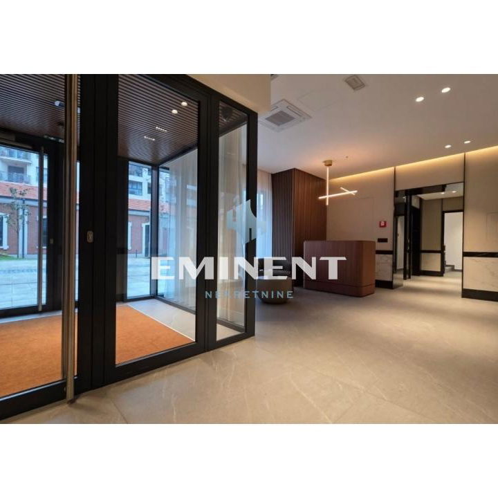 Trosoban stan na prodaju, Crveni Krst Vračar, Beograd, 94m², 540.500 €