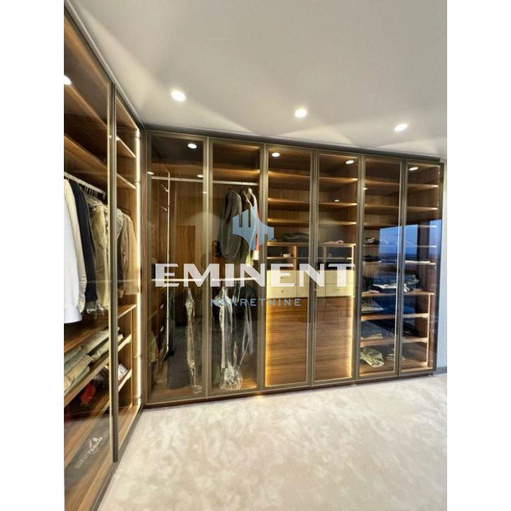 Trosoban stan za izdavanje, Blok 65, Beograd, 96m², 3.000 €/mes