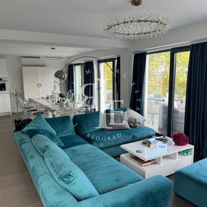 Kuća na prodaju, Ralja, Beograd, 270m², 480.000 €