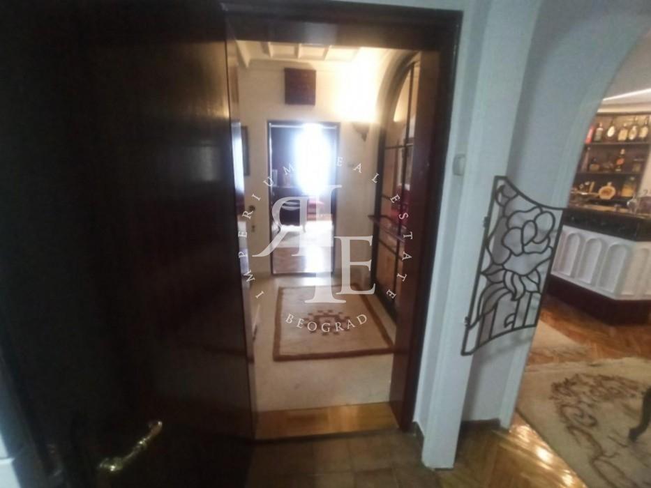 Kuća na prodaju, Mala Moštanica, Beograd, 300m², 189.000 €