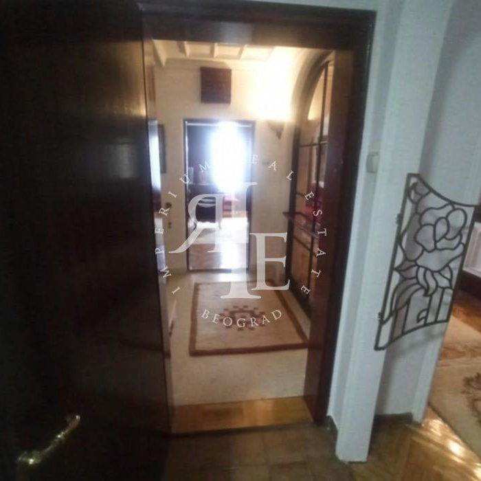 Kuća na prodaju, Mala Moštanica, Beograd, 300m², 189.000 €