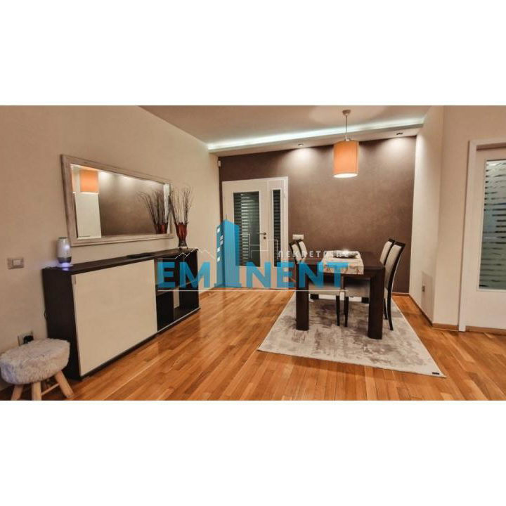 Stan Izdavanje Beograd Južni Bulevar 86 m2