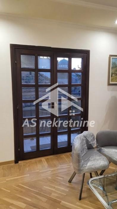 prodaja-lokala-beograd-ahMggQq6gO Četvorosoban stan za izdavanje, Hram Svetog Save, Beograd, 94m², 1.300 €/mes
