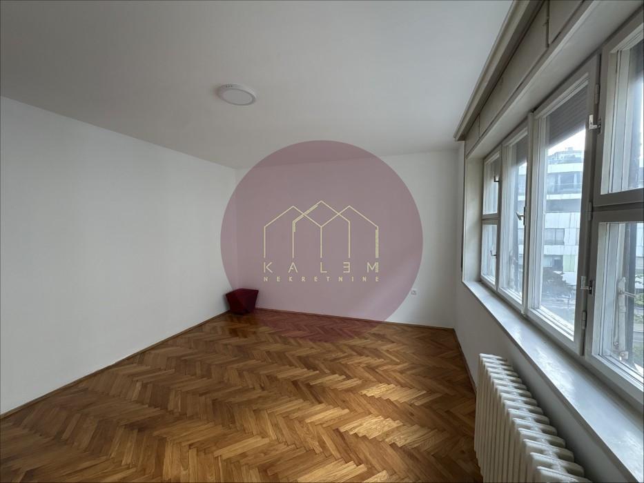 Stan Prodaja Beograd Krunska 60 m2