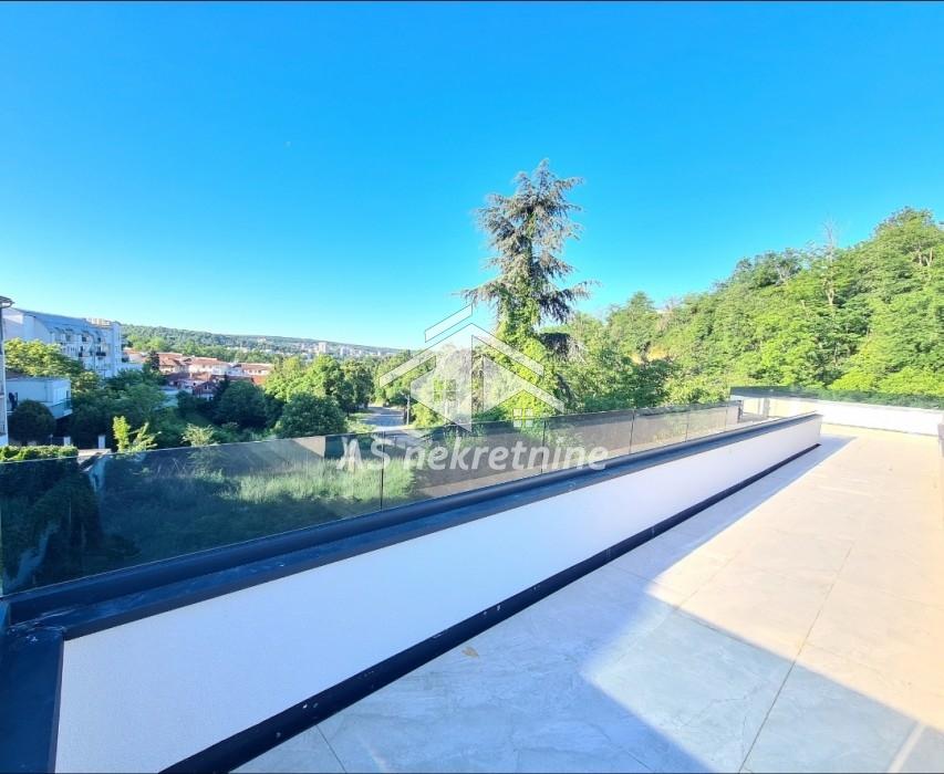 Trosoban stan za izdavanje, Dedinje, Beograd, 360m², 2. sprat, 2.500 €/mes