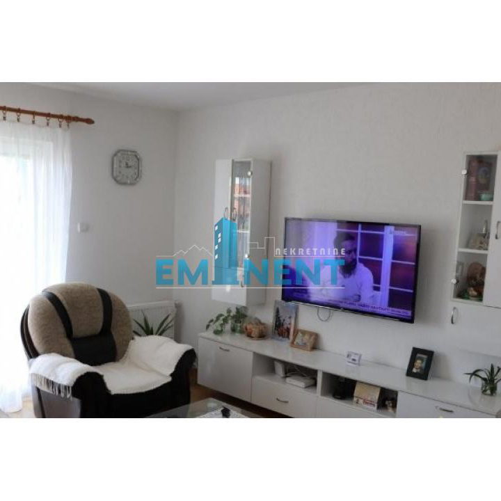 Kuća Prodaja Aranđelovac  250 m2