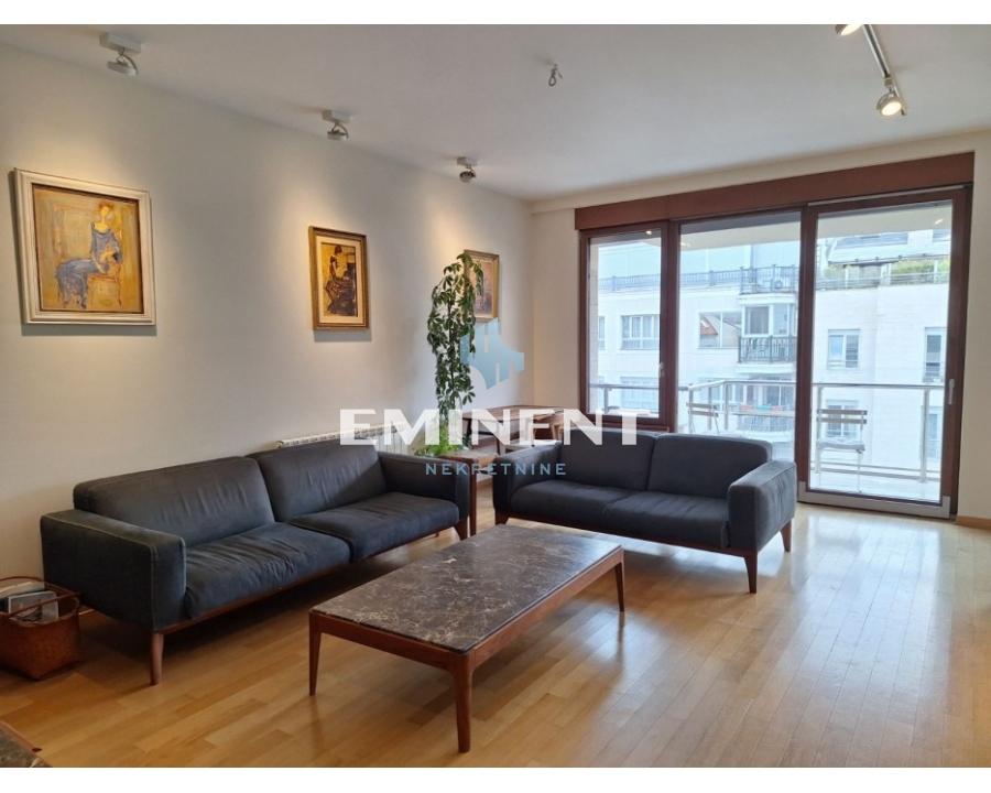 Trosoban stan za izdavanje, Hram Svetog Save, Beograd, 102m², 1.800 €/mes