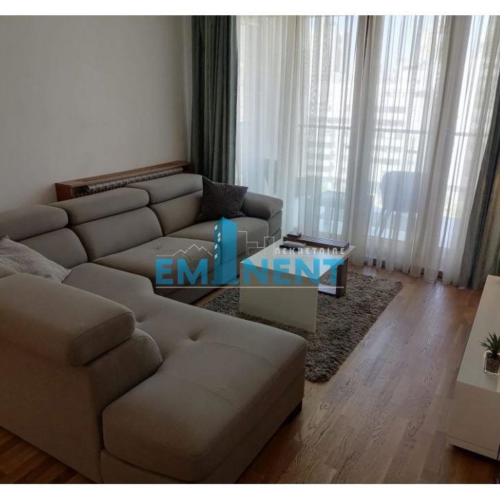 Stan Izdavanje Beograd Blok 45 67 m2