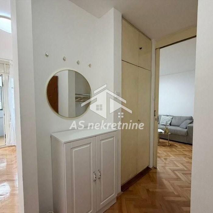Stan Izdavanje Beograd Crveni Krst Vračar 41 m2