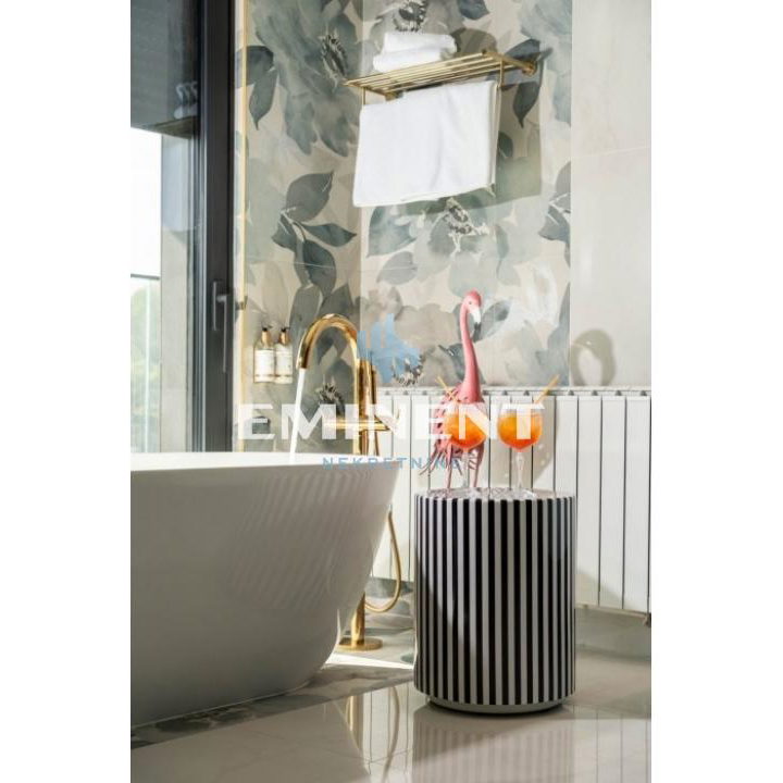 Stan Izdavanje Beograd Blok 65 450 m2